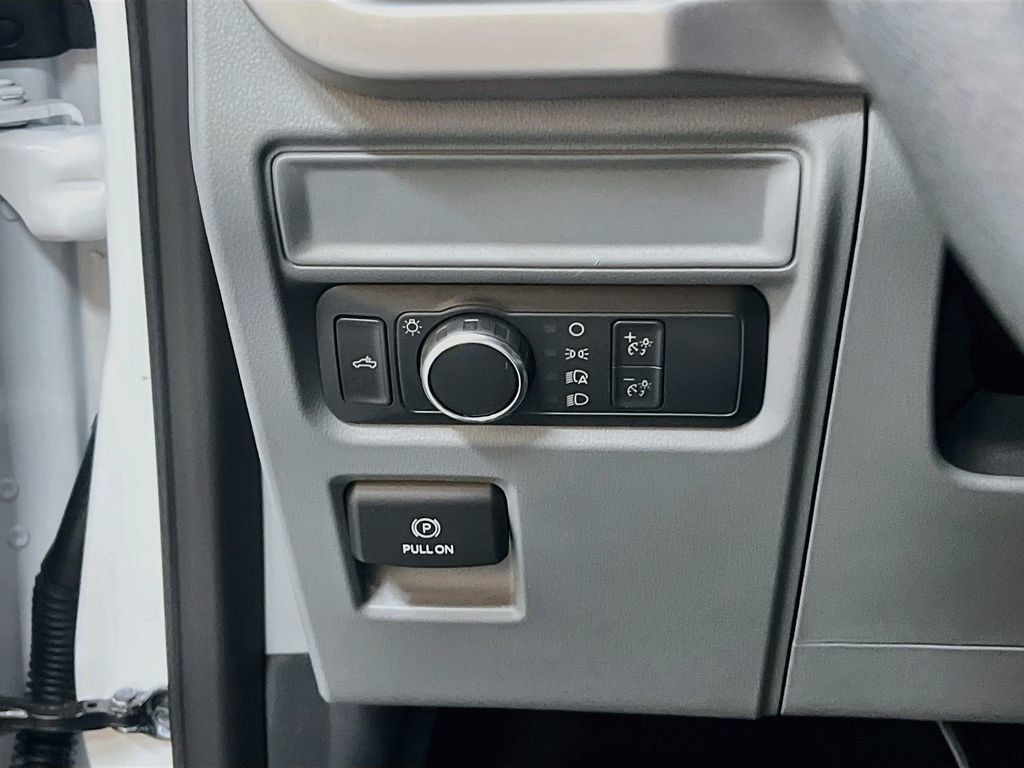 Used 2022 Ford F150 XL AWD/4WD image 10