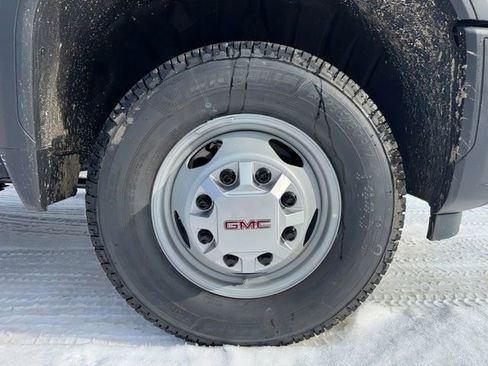 New 2026 GMC Sierra 3500 Pro w/ Convenience Package image 9