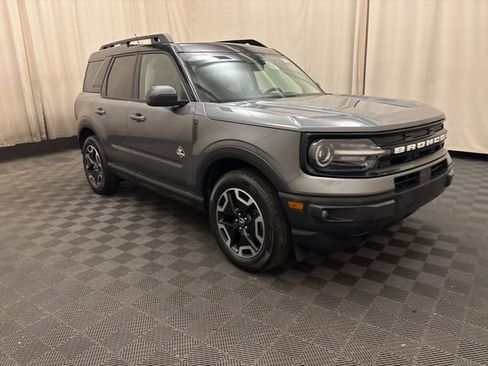 Used 2024 Ford Bronco Sport Outer Banks w/ Tech Package AWD/4WD image 3