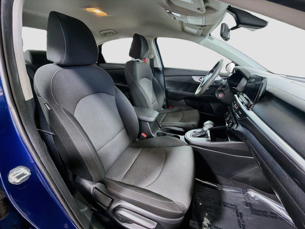 Used 2023 Kia Forte LXS w/ LXS Technology Package FWD image 26