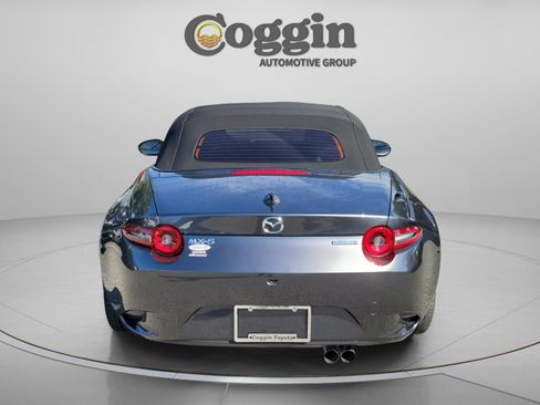 Used 2024 MAZDA MX-5 Miata Grand Touring w/ Weather Package RWD image 3