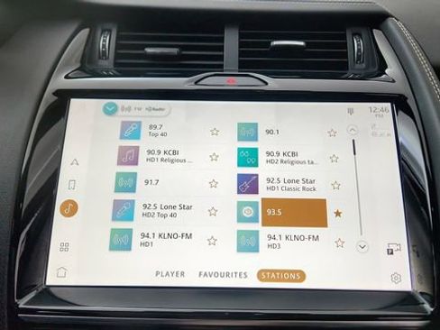 Used 2024 Jaguar E-PACE R-Dynamic SE image 46