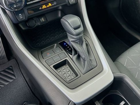 Certified 2025 Toyota RAV4 XLE w/ Convenience Package FWD image 16