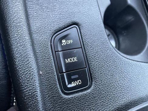 Used 2018 Cadillac XT5 Luxury w/ LPO, Wheel Lock Package image 31