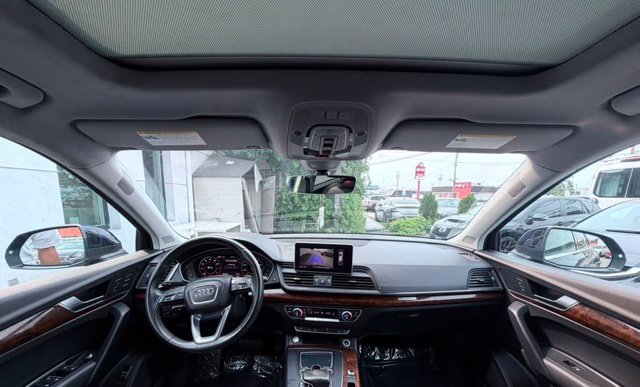 Used 2018 Audi Q5 2.0T Premium Plus w/ Premium Plus Package AWD/4WD image 26