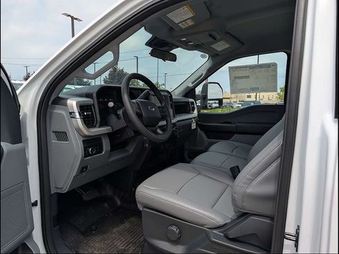 New 2026 Ford F450 XL w/ XL Chrome Package AWD/4WD image 4