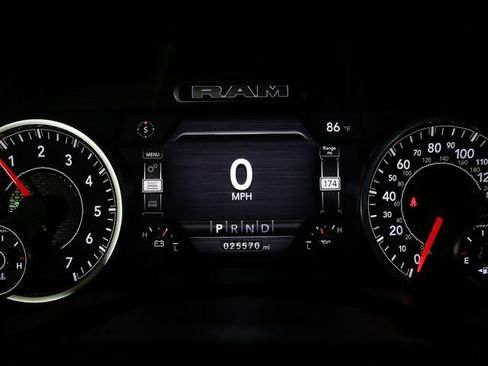 Used 2023 RAM 1500 Big Horn AWD/4WD image 17