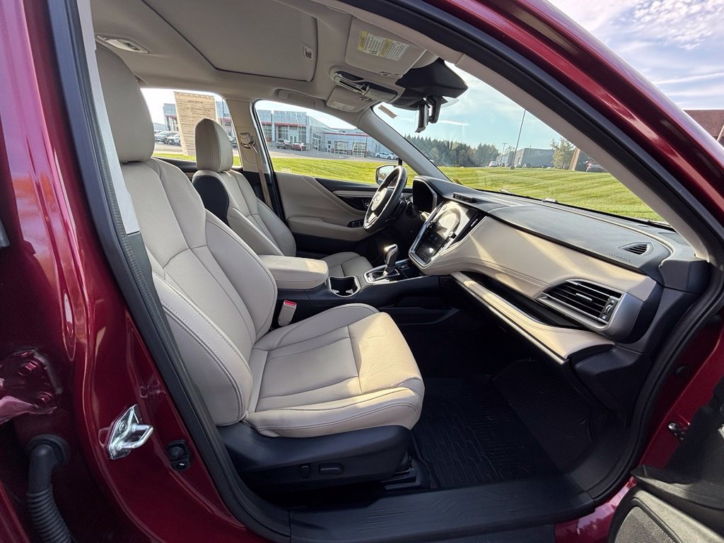 Used 2025 Subaru Legacy Limited AWD/4WD image 31