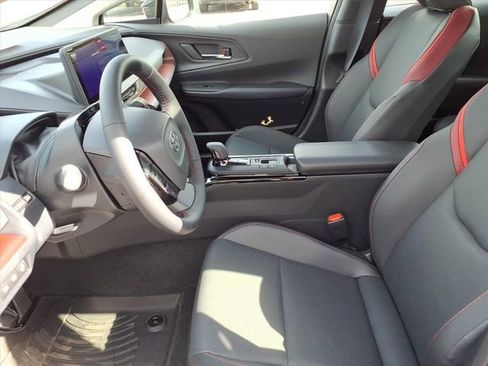 New 2026 Toyota Prius Plug-In Hybrid image 12