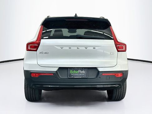 Used 2023 Volvo XC40 Recharge Ultimate AWD/4WD image 7