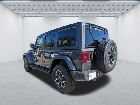 New 2025 Jeep Wrangler Unlimited Sahara AWD/4WD image 8