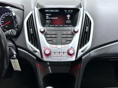 Used 2015 GMC Terrain SLE AWD/4WD image 13