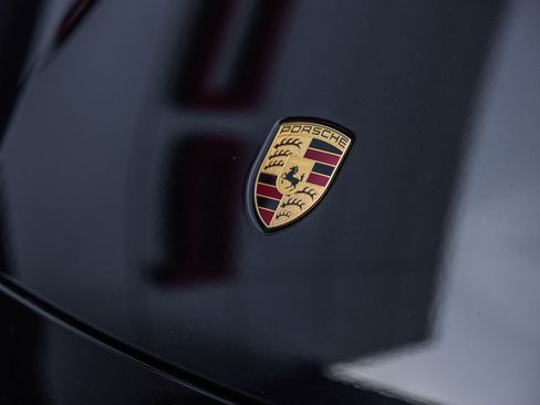 Certified 2024 Porsche Taycan image 25