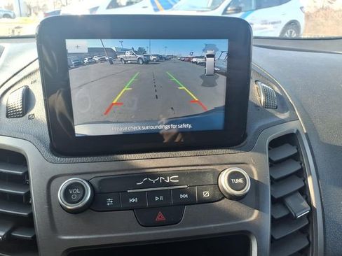 Certified 2020 Ford Transit Connect XLT image 19