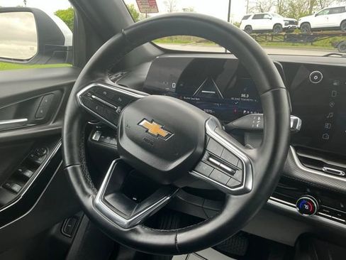 Used 2025 Chevrolet Equinox LT w/ Convenience Package II AWD/4WD image 22