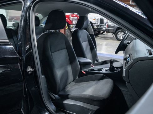 Used 2021 Volkswagen Jetta S FWD image 23