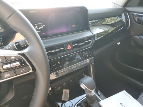 New 2026 Kia Seltos S image 28