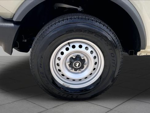 Used 2025 Ford Bronco 4-Door AWD/4WD image 10