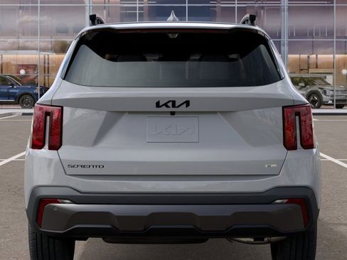 New 2025 Kia Sorento SX Prestige w/ Olive Brown Leather Package image 13