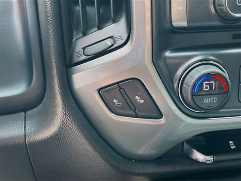 Used 2018 Chevrolet Silverado 1500 LT w/ All Star Edition image 19