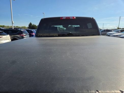Used 2015 Chevrolet Silverado 2500 High Country w/ Duramax Plus Package AWD/4WD image 27