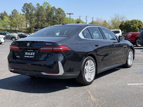 Used 2024 BMW 530i xDrive w/ Premium Package AWD/4WD image 20