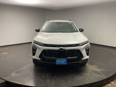 New 2026 Chevrolet Trax ACTIV image 2