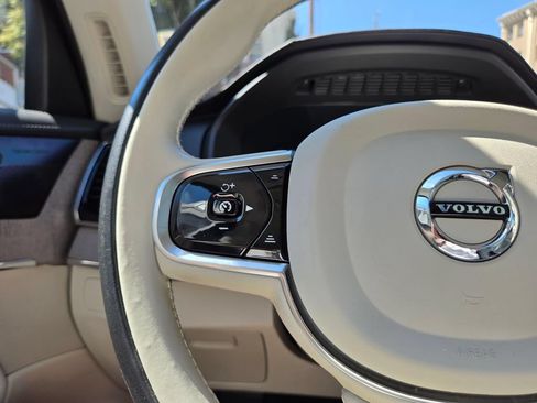 Certified 2023 Volvo XC90 B6 Ultimate w/ Protection Package Premier AWD/4WD image 30