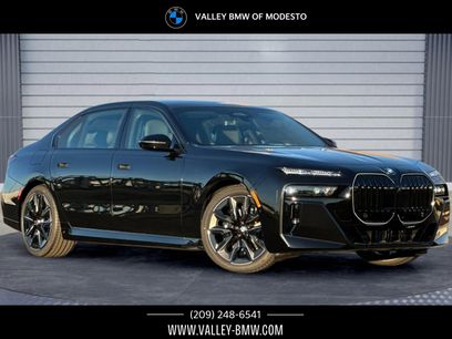 New 2026 BMW 740i w/ Executive Package