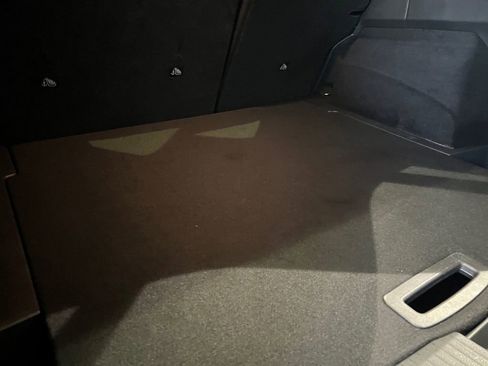 Used 2024 Nissan Rogue SV image 6