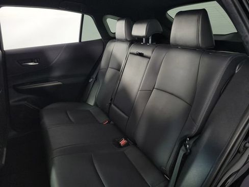 Used 2022 Toyota Venza XLE AWD/4WD image 18