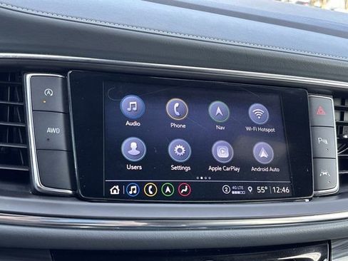 Used 2024 Buick Enclave Premium image 37