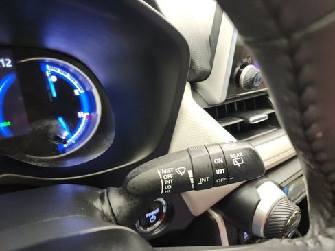 Certified 2024 Toyota RAV4 XLE Premium image 64