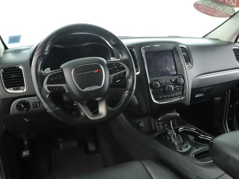 Used 2019 Dodge Durango GT image 2
