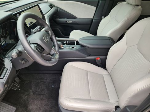 Used 2025 Lexus TX 350 AWD w/ Technology Package image 13