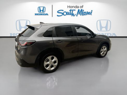 Used 2024 Honda HR-V LX image 7
