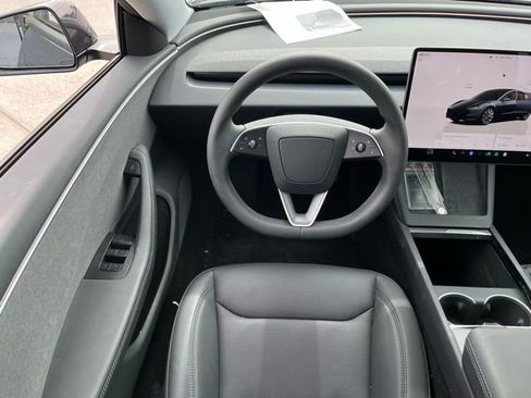 Used 2025 Tesla Model 3 Long Range image 7