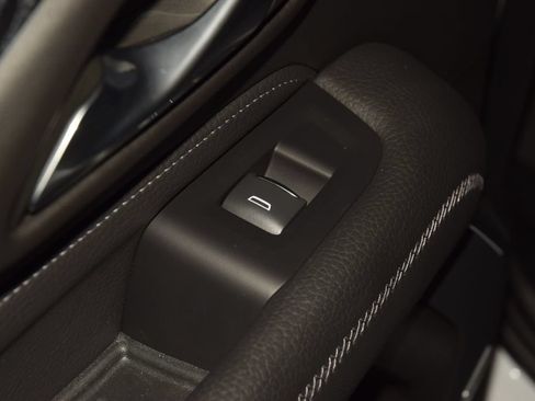 Used 2024 GMC Yukon XL Denali AWD/4WD image 48