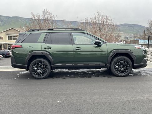 New 2026 Subaru Outback Limited image 2