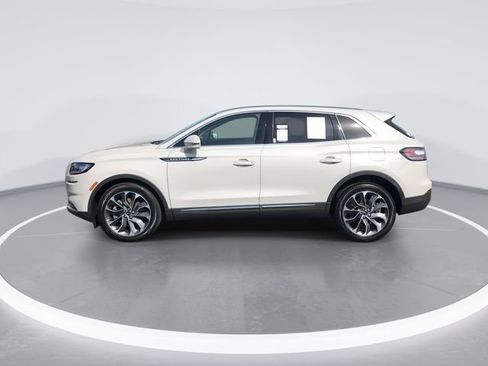 Used 2022 Lincoln Nautilus Reserve AWD/4WD image 5