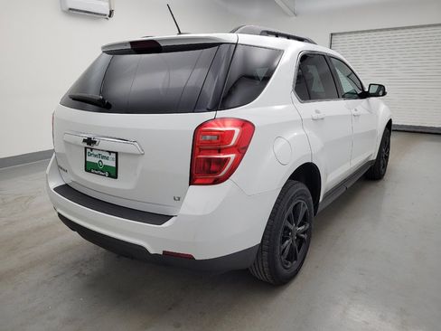 Used 2017 Chevrolet Equinox LT w/ Convenience Package FWD image 9