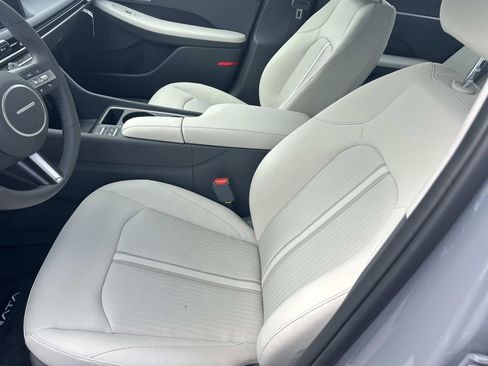 New 2026 Hyundai Sonata SEL FWD image 14