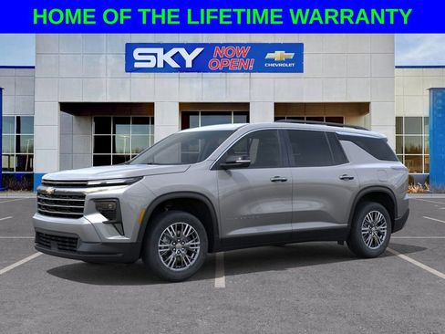 New 2026 Chevrolet Traverse LT image 2