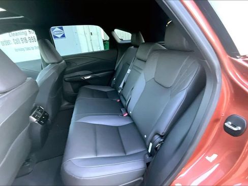 Used 2025 Lexus RX 350 Premium w/ Convenience Package FWD image 23