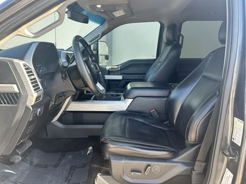 Used 2017 Ford F250 Lariat w/ FX4 Off-Road Package AWD/4WD image 11