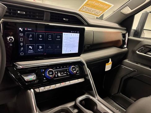 New 2025 GMC Sierra 2500 Denali w/ Denali Reserve Package image 34