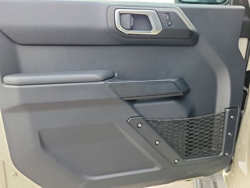 New 2026 Ford Bronco Outer Banks AWD/4WD image 11