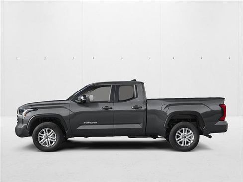 New 2026 Toyota Tundra SR5 image 3