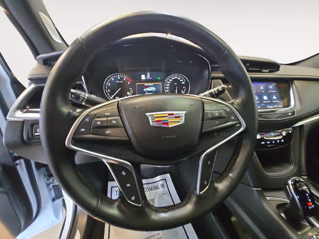 Certified 2025 Cadillac XT5 Premium Luxury AWD/4WD image 19