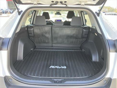 Certified 2023 Toyota RAV4 LE image 26
